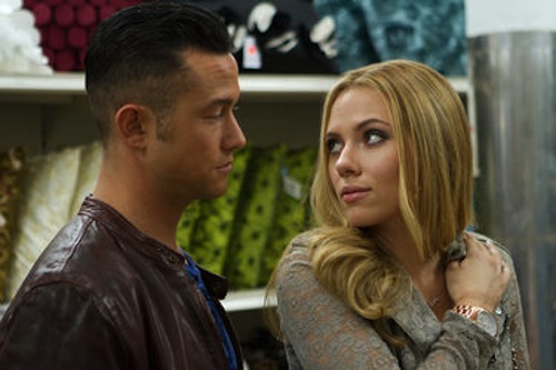 Joseph Gordon-Levitt and Scarlett Johansson in Don Jon. 2013 Relativity Media.