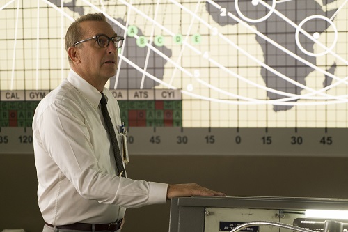 Kevin Costner stars as NASA official Al Harrison, in HIDDEN FIGURES. Photo Credit: Hopper Stone, 2016 Twentieth Century Fox Film Corporation. All Rights Reserved.