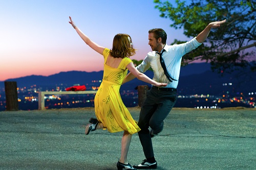 Mia (Emma Stone) and Sebastian (Ryan Gosling) in LA LA LAND, Photo by Dale Robinette courtesy Lionsgate, 2016 All rights reserved.