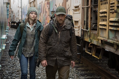 Thomasin Harcourt McKenzie and Ben Foster in LEAVE NO TRACE, a Bleecker Street release. Credit: Scott Green / Bleecker Street. Thomasin Harcourt McKenzie and Ben Foster in LEAVE NO TRACE, a Bleecker Street release. Credit: Scott Green / Bleecker Street.