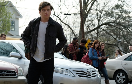Nick Robinson stars as Simon in Twentieth Century Fox's LOVE, SIMON. © 2017 Twentieth Century Fox Film Corporation. All Rights Reserved. Photo Credit: Ben Rothstein. Nick Robinson stars as Simon in Twentieth Century Fox's LOVE, SIMON. © 2017 Twentieth Century Fox Film Corporation. All Rights Reserved. Photo Credit: Ben Rothstein.