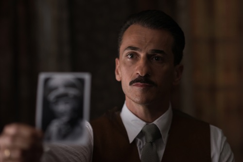 Michael Aronov stars as Zvi Aharoni in OPERATION FINALE, written by Matthew Orton and directed by Chris Weitz, a Metro Goldwyn Mayer Pictures film. Credit: Valeria Florini / Metro Goldwyn Mayer Pictures © 2018 Metro-Goldwyn-Mayer Pictures Inc. All Rights Reserved.