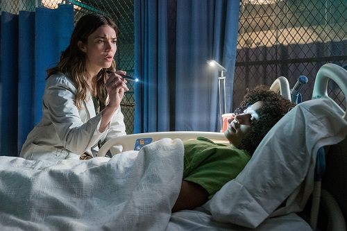 Cate (MANDY MOORE) meets Ruby (AMANDLA STENBERG) for the first time at Camp Thurmond Infirmary in Twentieth Century Fox's THE DARKEST MINDS. Photo credit: Daniel McFadden; TM & © 2018 Twentieth Century Fox Film Corporation. All Rights Reserved. Not for sale or duplication. Cate (MANDY MOORE) meets Ruby (AMANDLA STENBERG) for the first time at Camp Thurmond Infirmary in Twentieth Century Fox's THE DARKEST MINDS. Photo credit: Daniel McFadden; TM & © 2018 Twentieth Century Fox Film Corporation. All Rights Reserved. Not for sale or duplication.