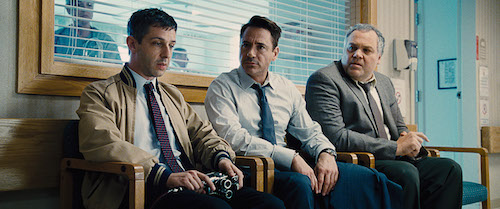 (L-r) JEREMY STRONG as Dale Palmer, ROBERT DOWNEY JR. as Hank Palmer and VINCENT D'ONOFRIO as Glen Palmer in Warner Bros. Pictures' and Village Roadshow Pictures' drama THE JUDGE, a Warner Bros. Pictures release. Copyright: 2014 WARNER BROS. ENTERTAINMENT INC., WV FILMS IV LLC AND RATPAC-DUNE ENTERTAINMENT LLC-U.S., CANADA, BAHAMAS & BERMUDA é2014 VILLAGE ROADSHOW FILMS (BVI) LIMITED, WARNER BROS. ENTERTAINMENT INC. AND RATPAC-DUNE ENTERTAINMENT LLC - ALL OTHER TERRITORIES. (L-r) JEREMY STRONG as Dale Palmer, ROBERT DOWNEY JR. as Hank Palmer and VINCENT D'ONOFRIO as Glen Palmer in Warner Bros. Pictures' and Village Roadshow Pictures' drama