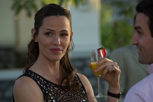 Jennifer Garner as Diana Wakefield in Robin Swicord's WAKEFIELD. Photo by Gilles Mingasson. Courtesy of IFC Films. An IFC Films release. Jennifer Garner as Diana Wakefield in Robin Swicord's WAKEFIELD. Photo by Gilles Mingasson. Courtesy of IFC Films. An IFC Films release.