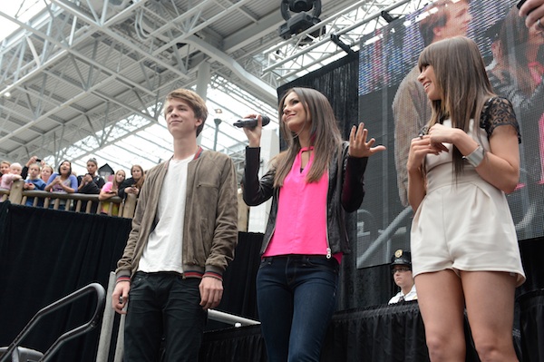 FUN SIZE stars Victoria Justice (center) and Thomas Mann (left) joined by special guest Carly Rae Jepsen (right) at the Nickelodeon Universe in the Mall of America in Bloomington, Minnesota on October 20th, 2012.