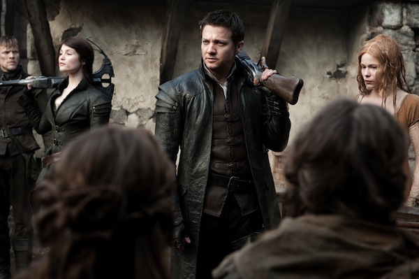 Jeremy Renner and Gemma Arterton in Hansel & Gretel Witch Hunters