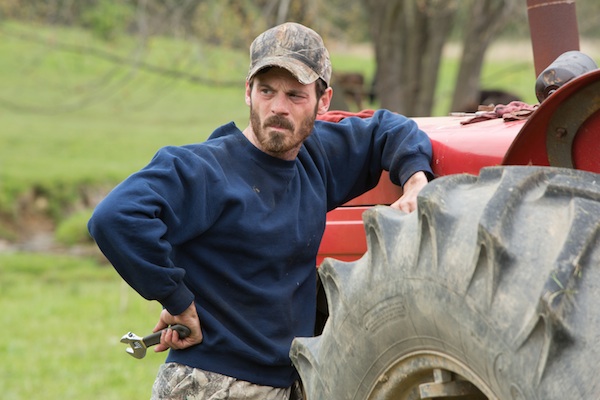 Scoot McNairy stars as Jeff Dennon in Gus Van Sant's contemporary drama PROMISED LAND, a Focus Features release. ￼ Credit: Scott Green