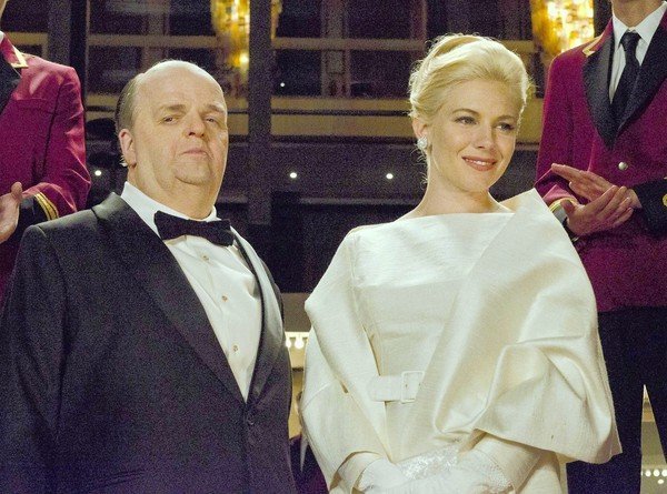 Toby Jones as Alfred Hitchcock and Sienna Miller as Tippi Hedren in HBO's The Girl