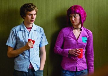 Michael Cera and Mary Elizabeth Winstead in Scott Pilgrim vs. the World
