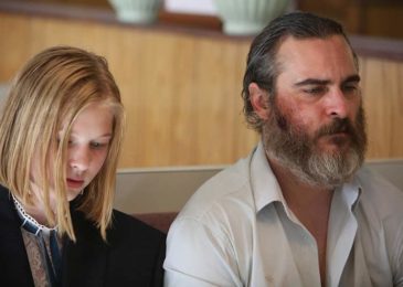 Joaquin Phoenix and Ekaterina Samsonov in You Were Never Really Here (2017)