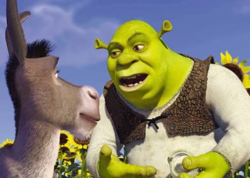 Mike Myers and Eddie Murphy in Shrek (2001)