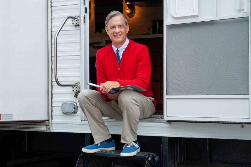 Tom Hanks in A Beautiful Day in the Neighborhood (2019). TriStar Pictures.