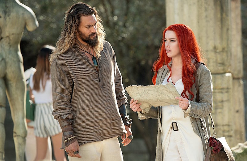 Jason Momoa and Amber Heard in Aquaman. © 2017 Warner Bros. Entertainment Inc. and Ratpac-Dune Entertainment LLC. All Rights Reserved.