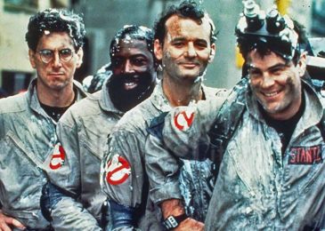 Dan Aykroyd, Bill Murray, Harold Ramis, Ernie Hudson in Ghost Busters (1984)
