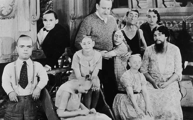 Jerry Austin, Tod Browning, Johnny Eck, Elizabeth Green, Josephine Joseph, Peter Robinson, and Olga Roderick in Freaks (1932)