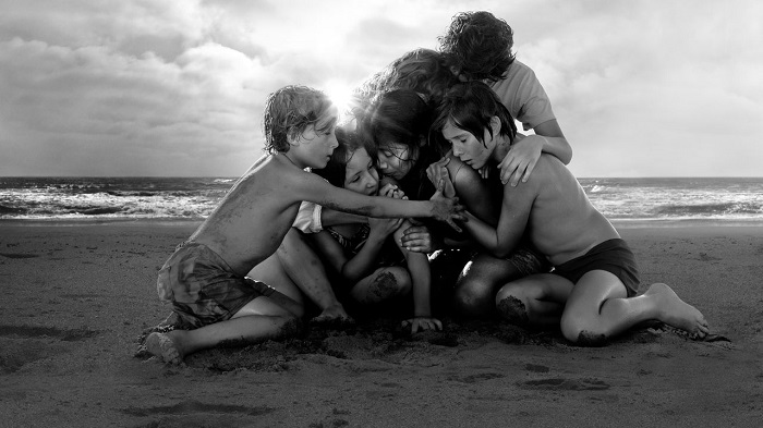 A scene from Roma, image courtesy of Netflix.