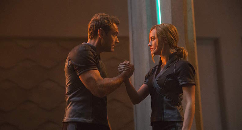 Jude Law and Brie Larson in Captain Marvel (2019)