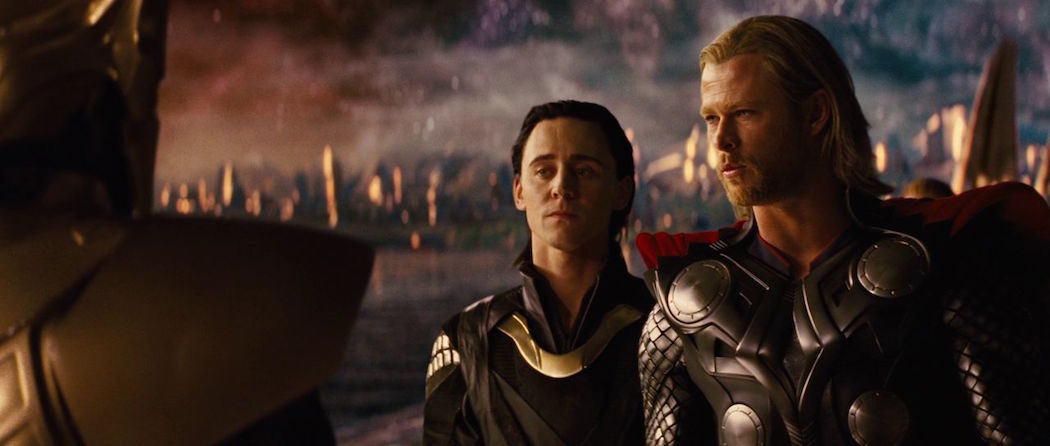 Tom Hiddleston and Chris Hemsworth in Thor (2011)